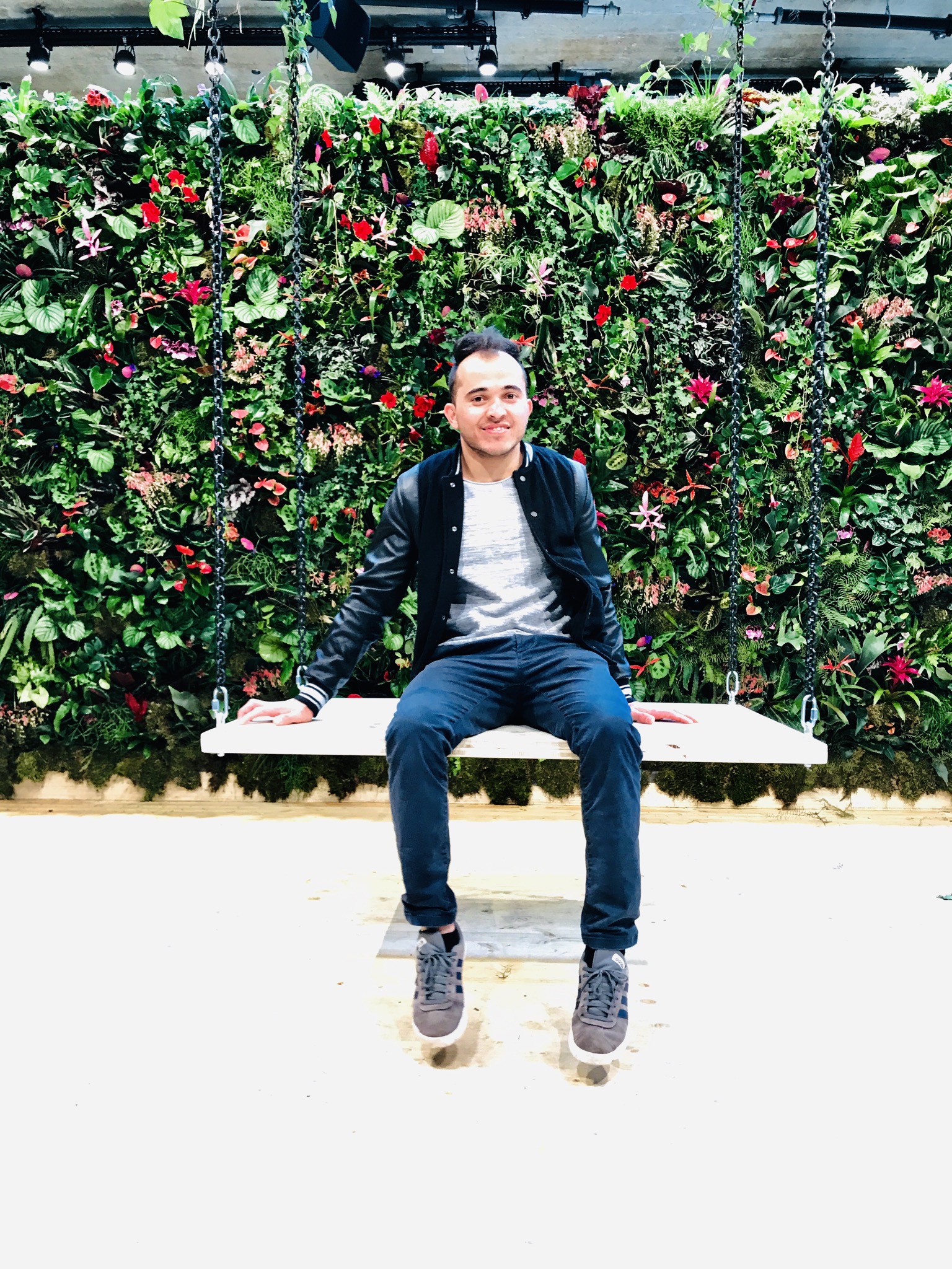 Profile picture of Turi Hussain