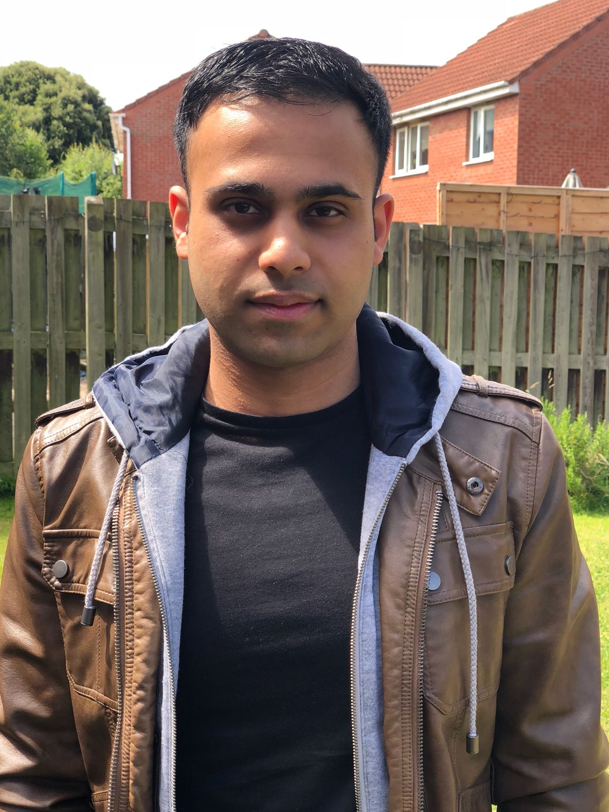Profile picture of Haroon