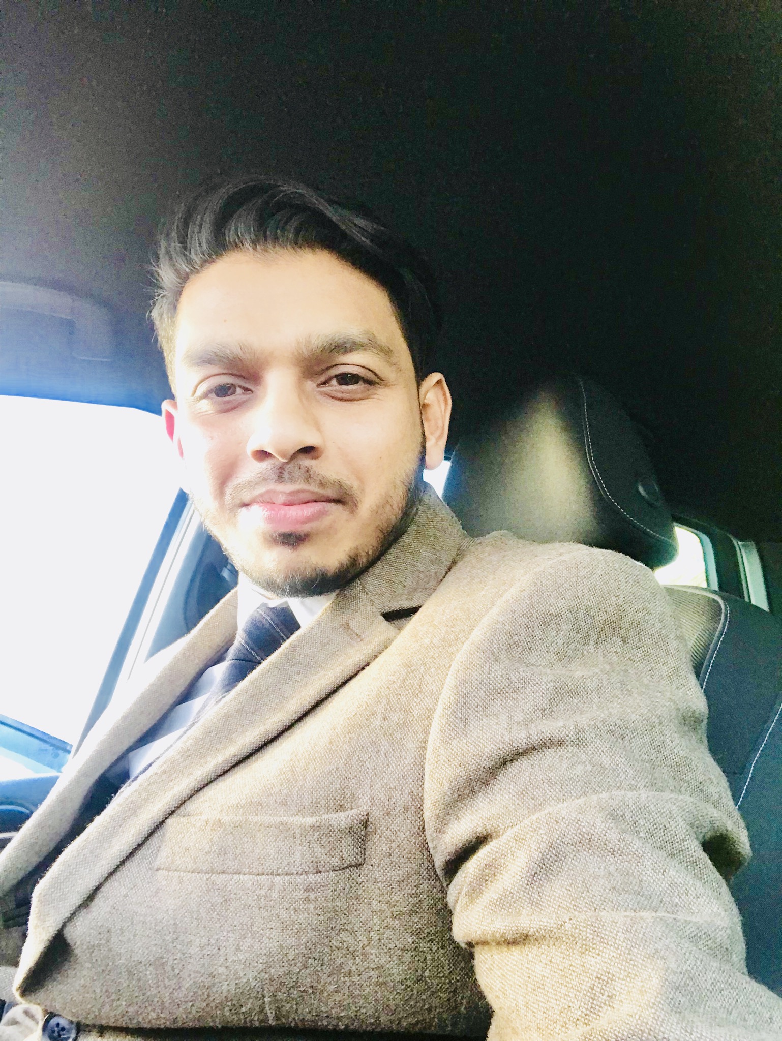 Profile picture of smbari