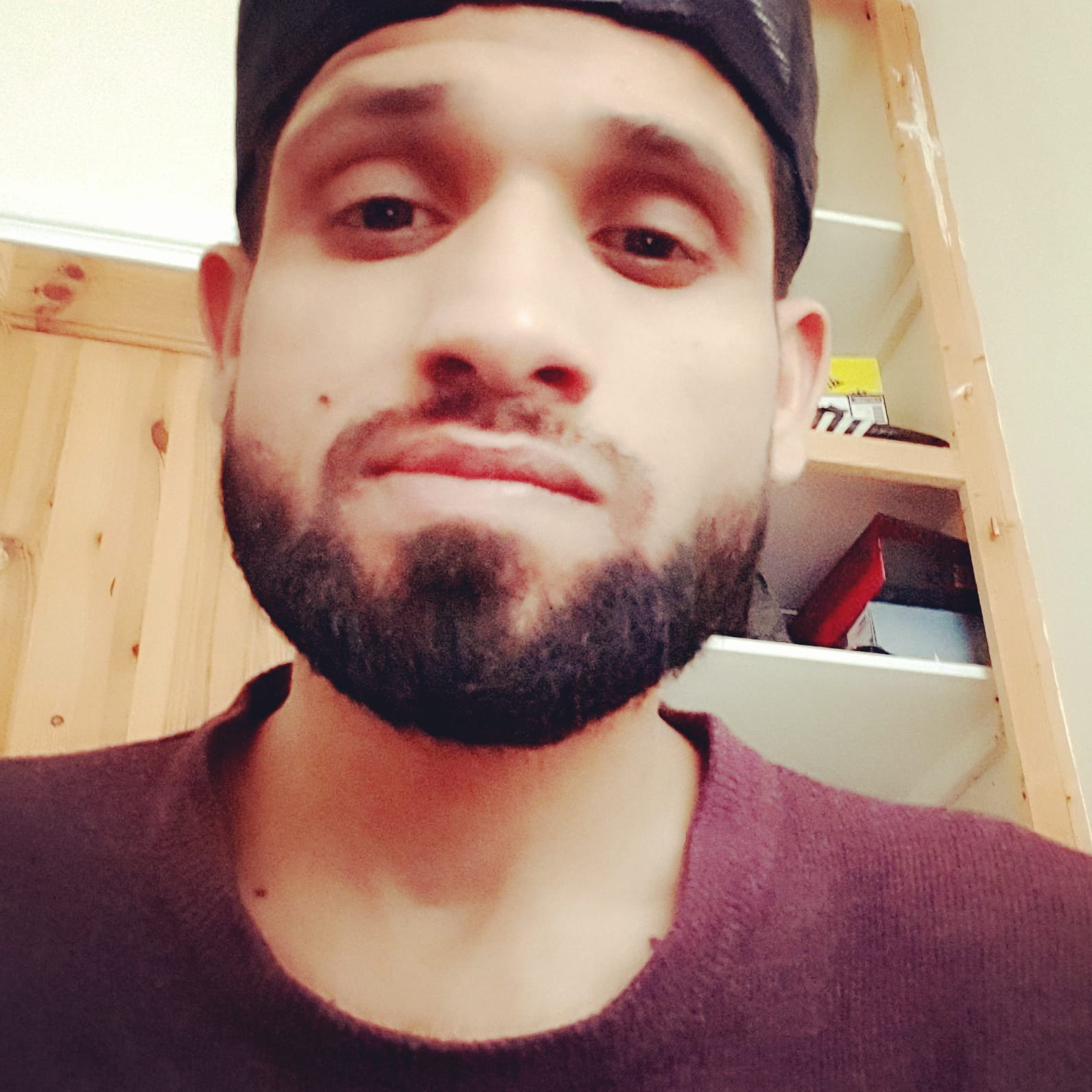 Profile picture of A Young Male looking Female Wife