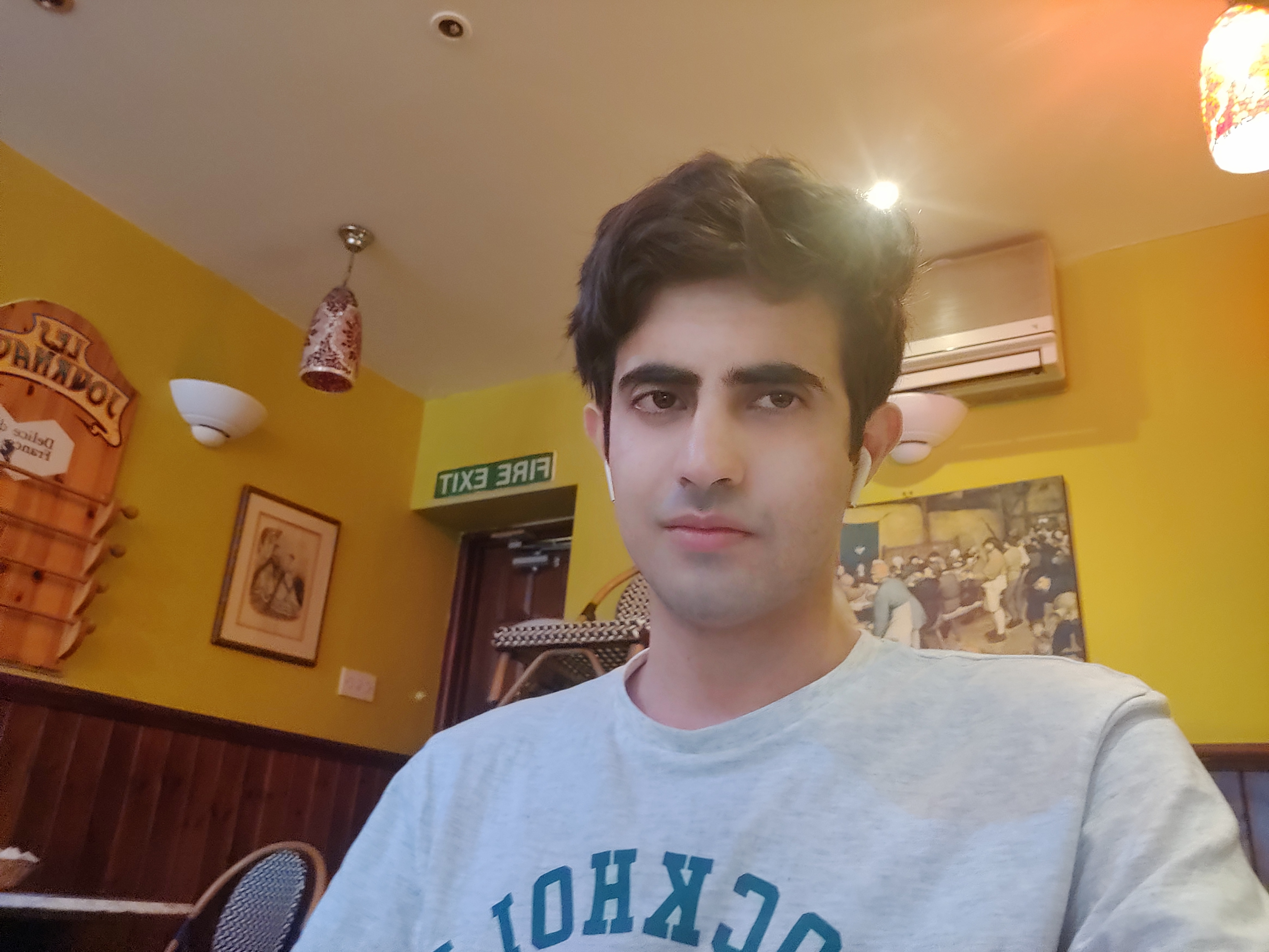 Profile picture of Ali hassan