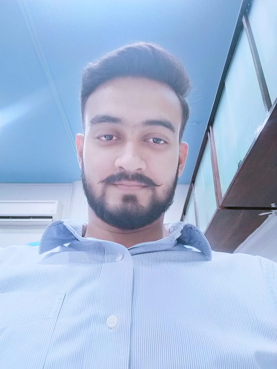 Profile picture of Taimoor