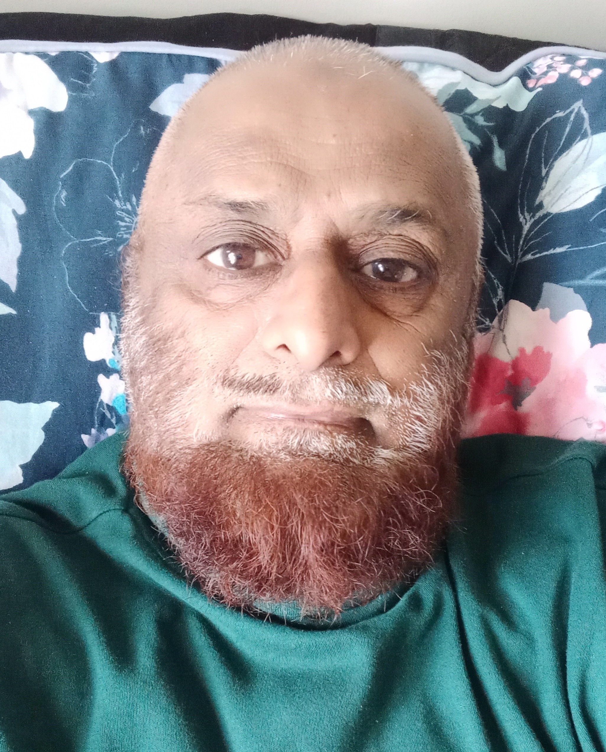 Profile picture of farooqshah