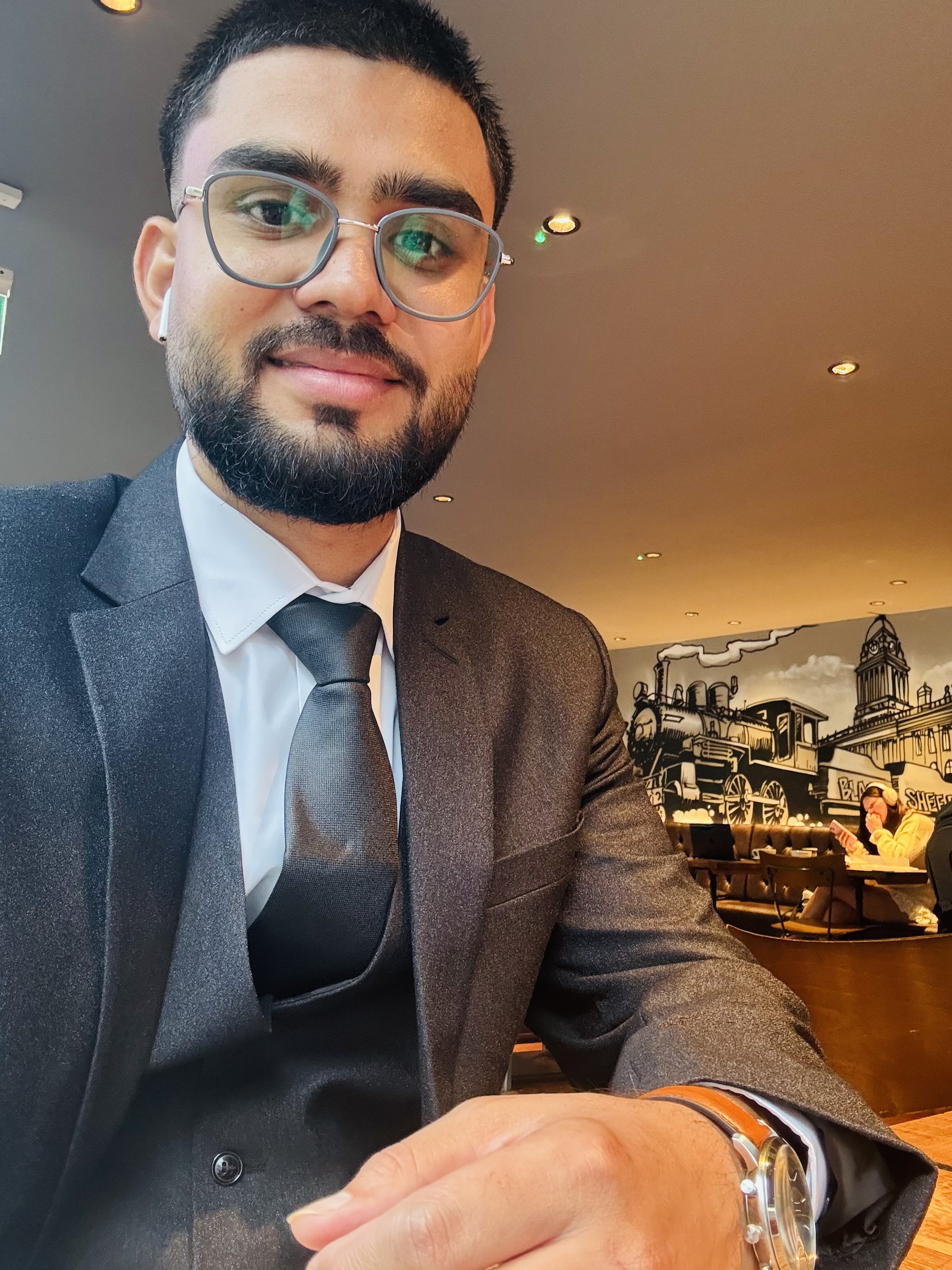 Profile picture of Mr