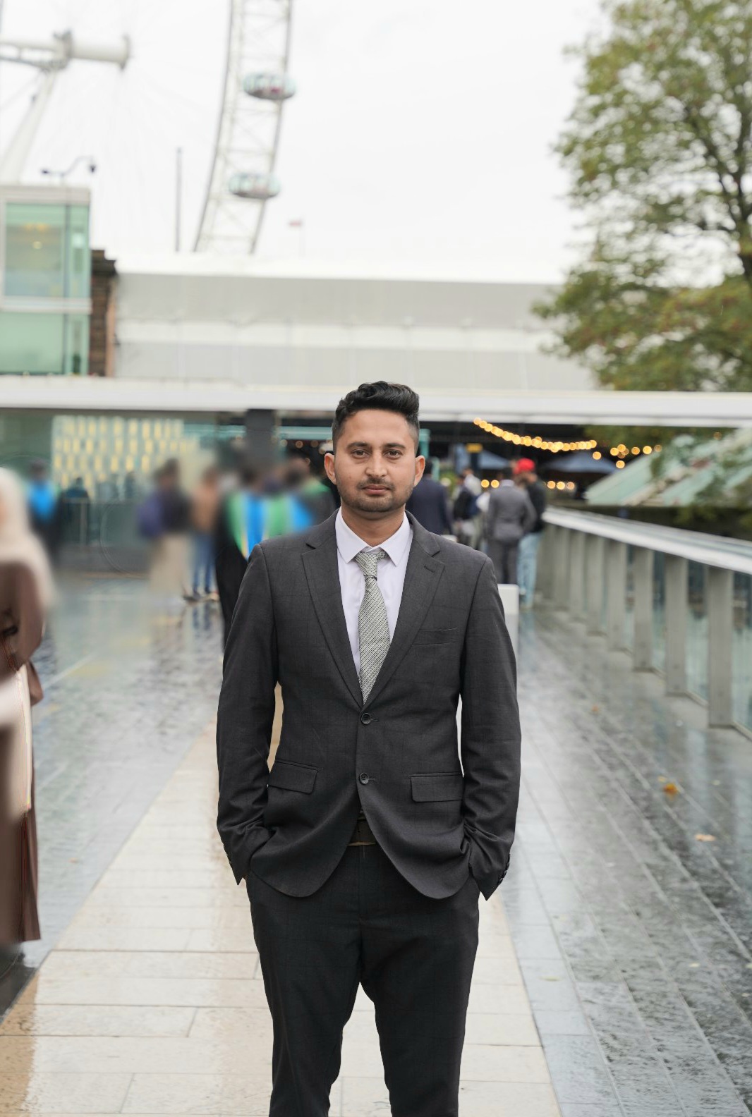 Profile picture of syed zeeshan